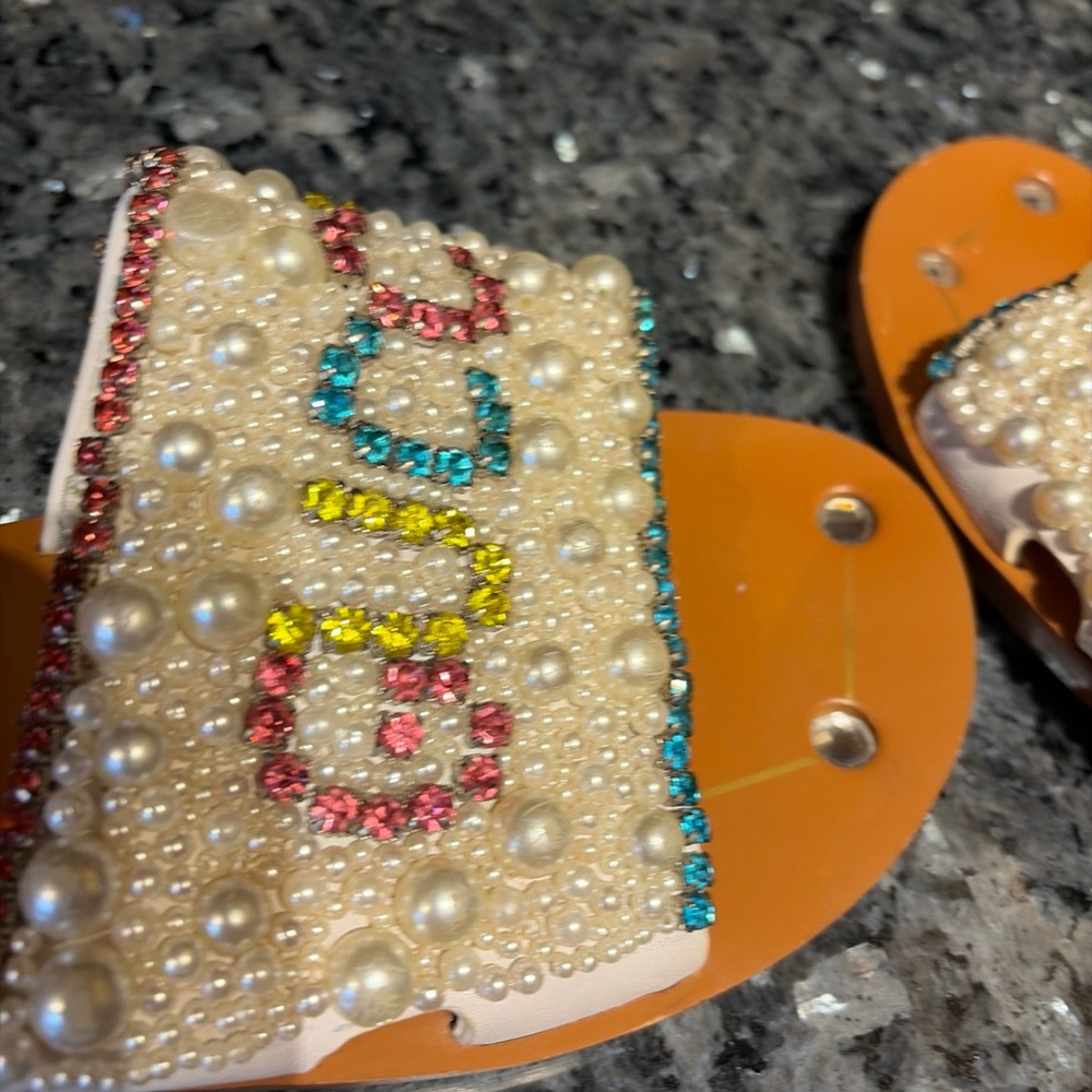 Gucci Lupe Pearl Crystal Slide Sandals Size 40 Bejeweled Pearls Stones - Picture 15 of 15